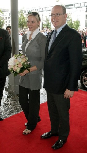 Księżna Charlene i książę Albert