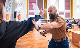 Bezpieczny Wrocław na stałe w programie edukacji!