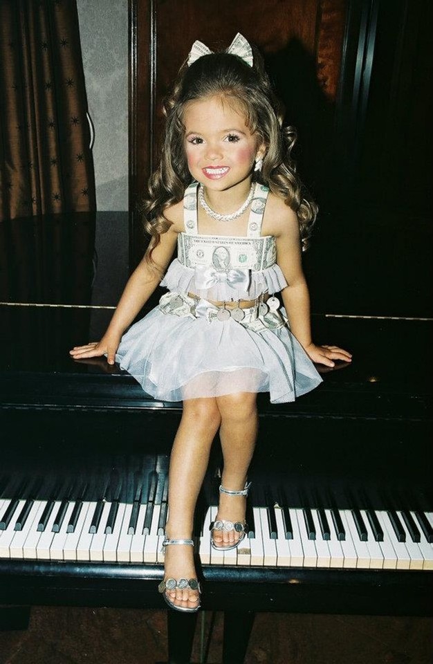 Dziewczynki z "Toddlers and Tiaras" Dziecko