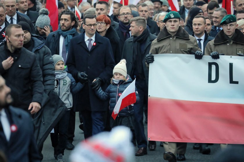 Wzruszające sceny podczas Marszu Niepodległości. Padły tam takie słowa!