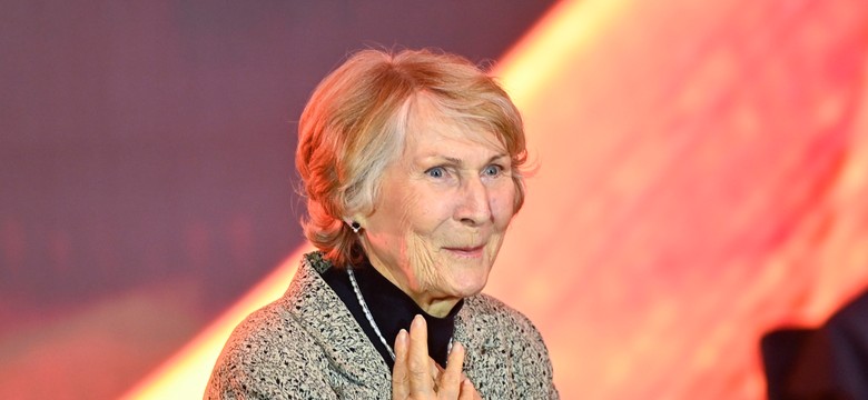 Irena Santor trafiła do szpitala. 89-letnia gwiazda przeszła operację