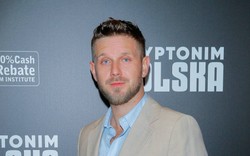 Antek Królikowski sprzedaje dom, by zapłacić alimenty. "Chciałbym sprawy rozwodu załatwiać w sądzie"