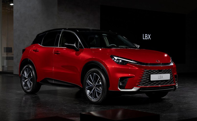 Lexus LBX
