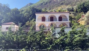 Vila Nikole Mirotića u Crnoj Gori