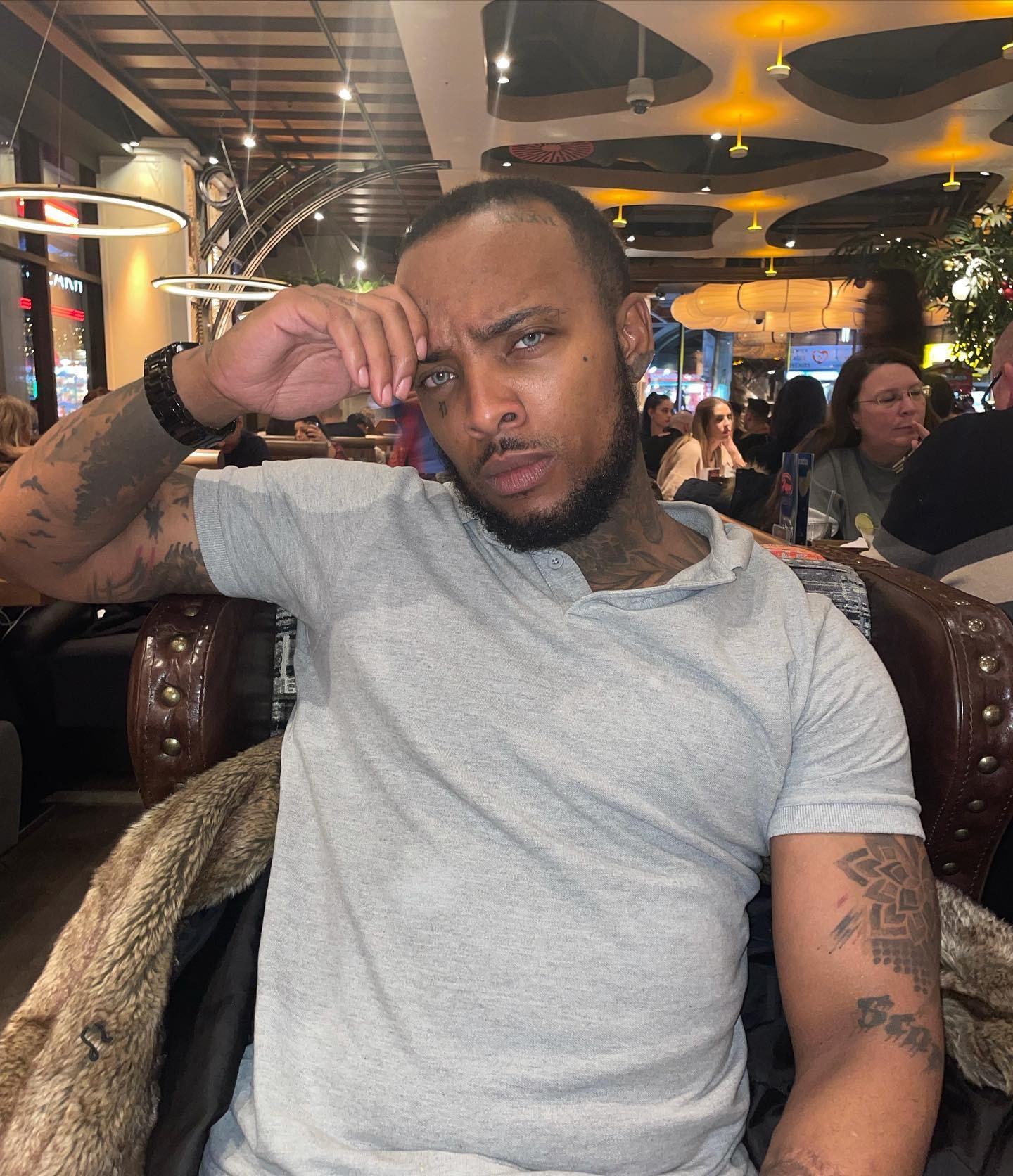 Roshaante Anderson je intersexuál.