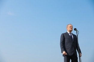 Rząd zmienia zdanie ws. podatku cyfrowego od big techów? Tusk: Może nałożymy, a może nie