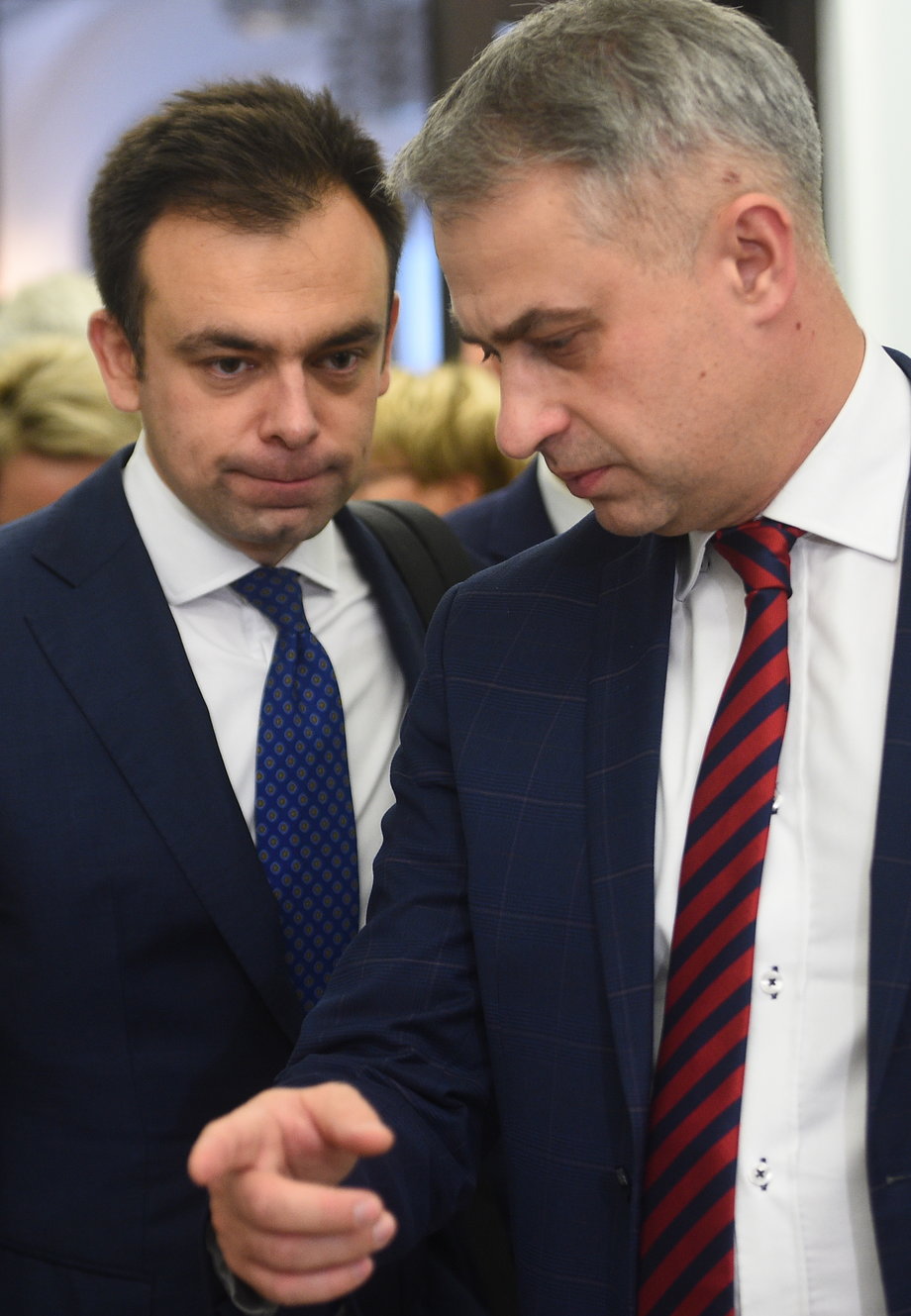Przyszły minister finansów Andrzej Domański i przyszły wicepremier, minister cyfryzacji Krzysztof Gawkowski