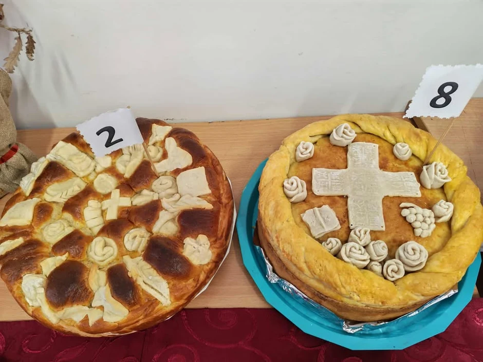 Takmičenje u pravljenju slavskog kolača kod Topole