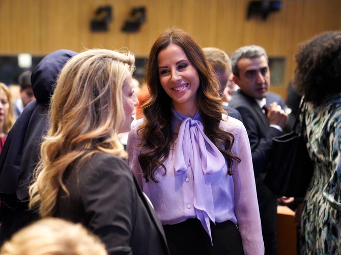Tamara Vučić u elegantnom diplomatskom stajlingu