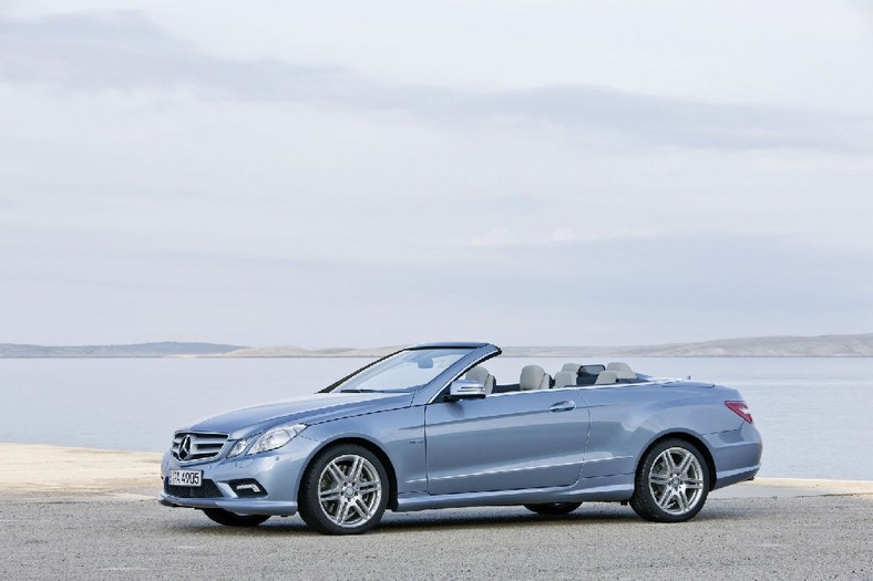 Mercedes E-klasa Cabrio - Następca modelu CLK