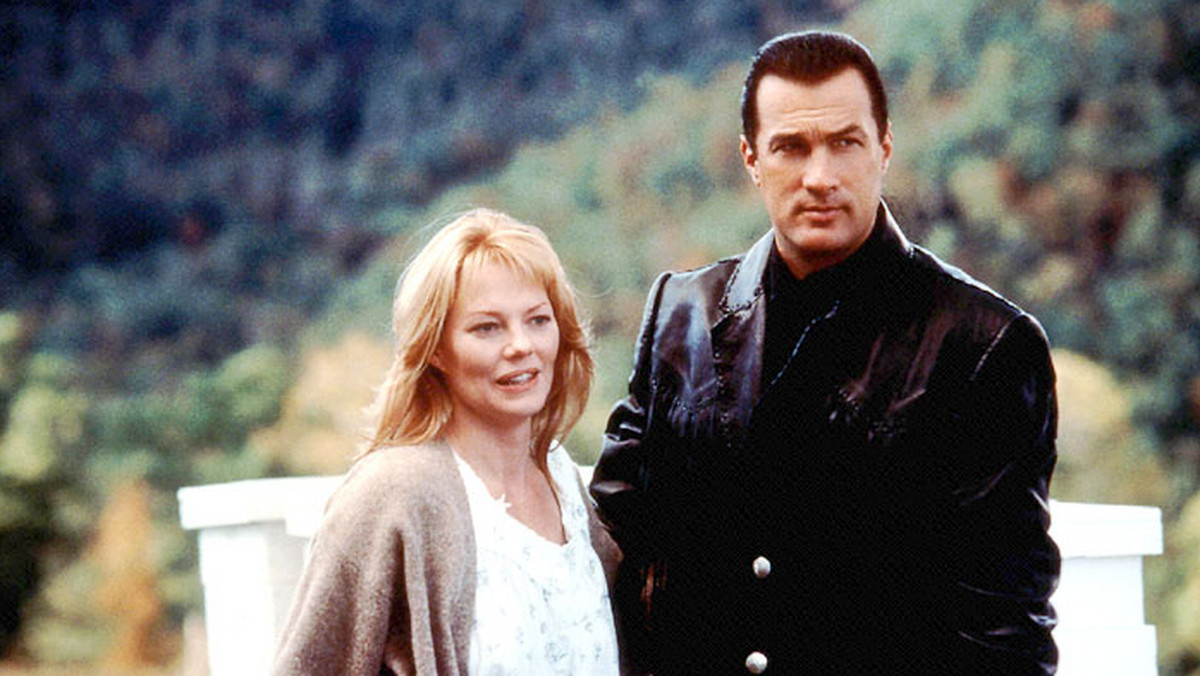 Reżyseria: Felix Enriquez Alcala. Obsada: Steven Seagal, Marg Helgenberger, Stephen Lang, Brad Hunt, Kris Kristofferson, Harry Dean Stanton. USA 1997.