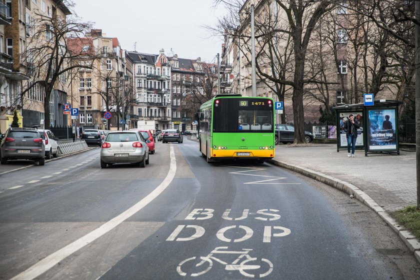 Zdaniem urzędników miejskich buspasów wciąż jest w Poznaniu za mało