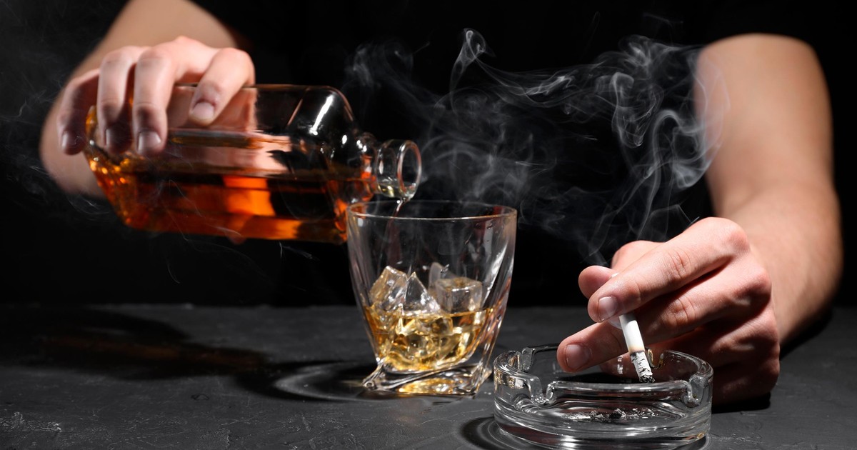 Co jest gorsze dla twojego zdrowia - alkohol czy palenie? Kardiolog wyjaśnia ze szczegółami