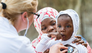 Dlaczego zatwierdzenie szczepionki na malarię to przełomowy moment? [WYJAŚNIAMY]