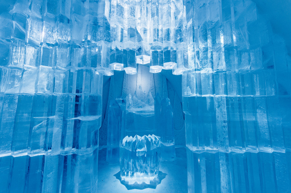 Lodowy hotel ICEHOTEL w Jukkasjärvi koło Kiruny (Szwecja)