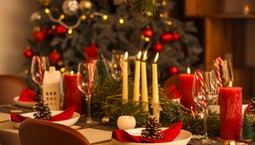 Wigilia w restauracji – plusy i minusy. Czy świąteczna kolacja poza domem to dobry pomysł?