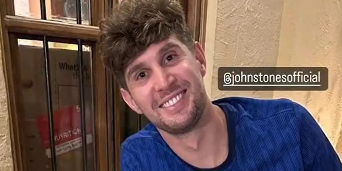 John Stones będzie opiekował się zwierzakiem razem z klubowym kolegą. 