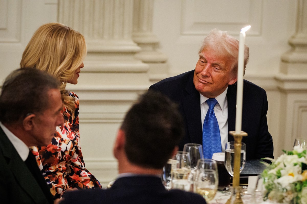 Kupili miejsce przy stole obok Donalda Trumpa. Kto zainwestował najwięcej?