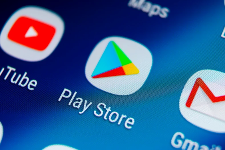 AppMetrica to kolejny przykład na to, jak bardzo sklepy Play Store oraz App Store nie kontrolują sprzedawanych u siebie aplikacji, chociaż chciałyby, żebyśmy myśleli inaczej.