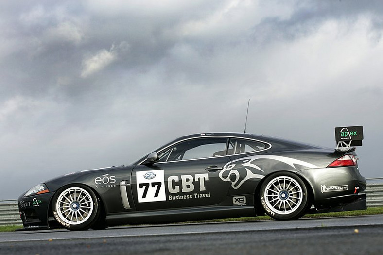 Jaguar XKR w europejskim serialu wyścigów GT3