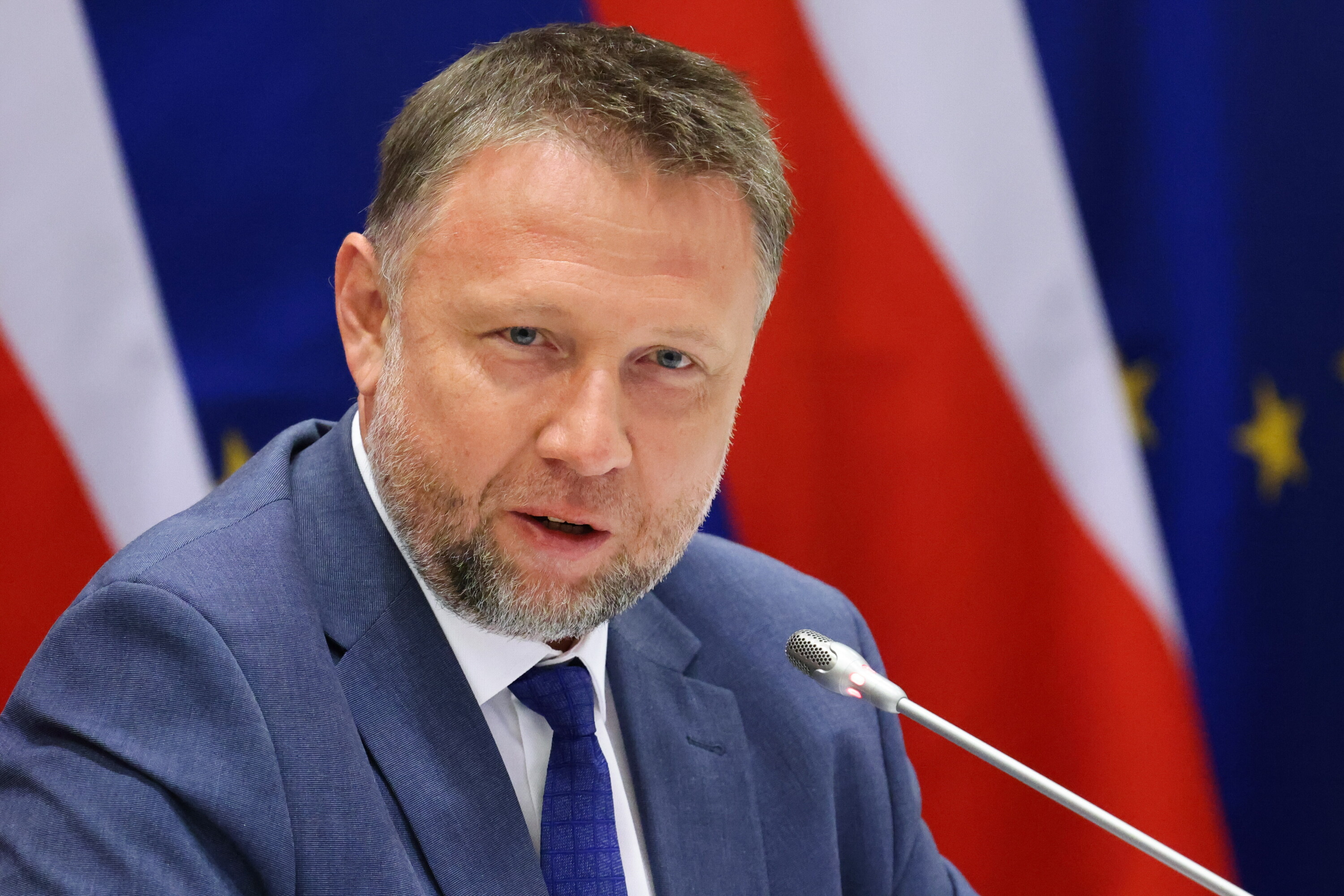 MSWiA: Nowe testy na obywatelstwo - język B2 i 40 pytań