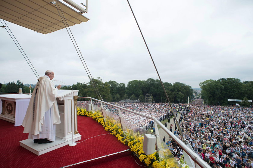 ŚDM: Papież Franciszek zmienił plany... Ruchu Chorzów!