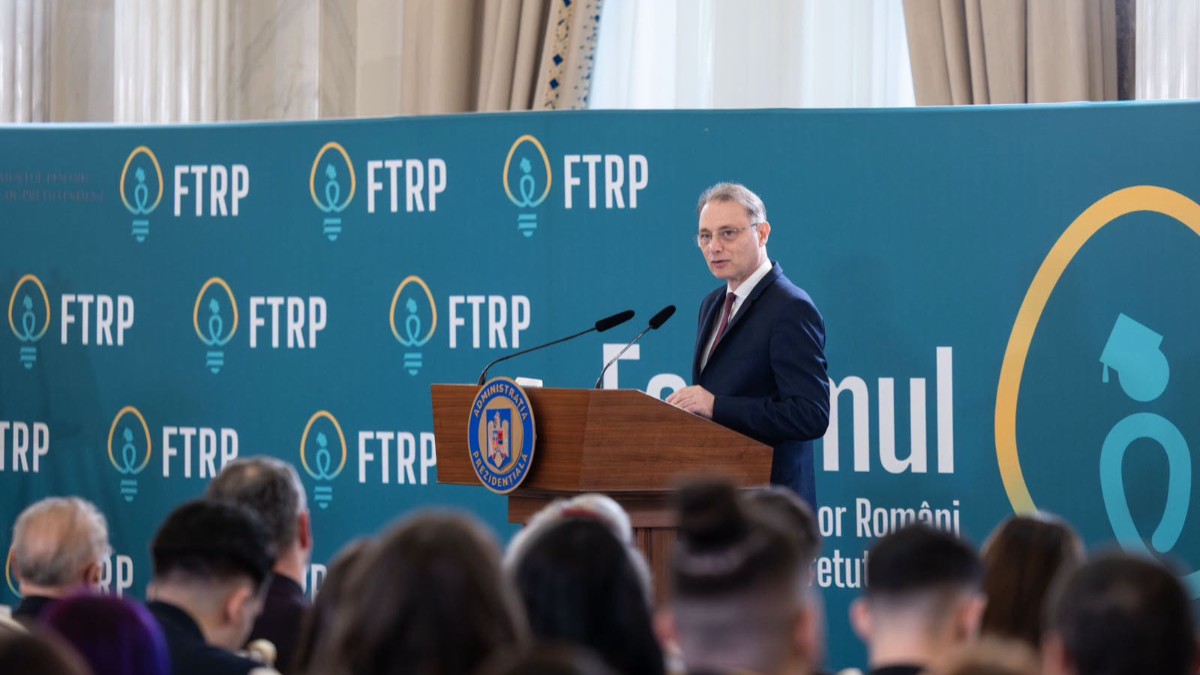 Luca Niculescu le transmite românilor din Diaspora „să simtă că România rămâne și țara lor”