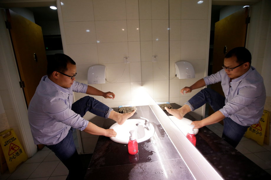 Liu Zhanyu, a client manager at DouMiYouPin, told Reuters, "We have to get up at 8:30 a.m. because all our co-workers come to work at 9:30, and we wash in the same bathroom everyone uses."