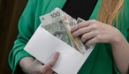 Czy Polacy są zadowoleni ze swoich zarobków? Te grupy najlepiej oceniają swoje wynagrodzenie