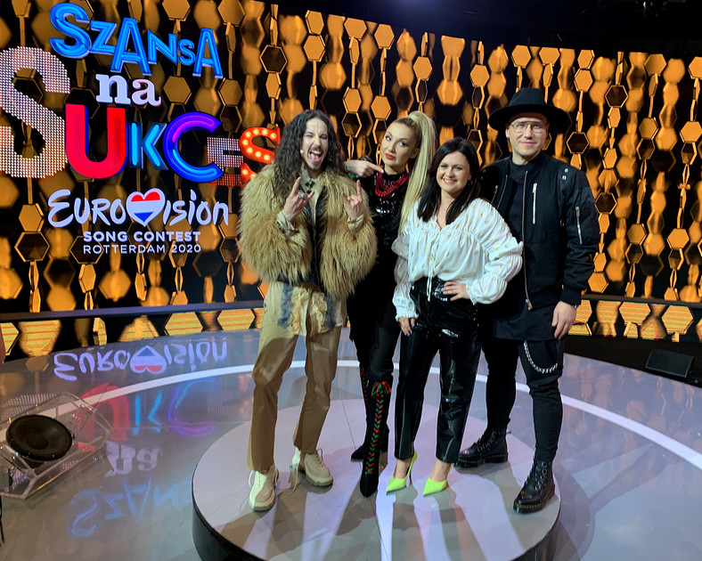 Michał Szpak, Cleo i Gromee z Kasią Dereń, zwyciężczynią odcinka programu "Szansa na sukces. Eurowizja 2020"