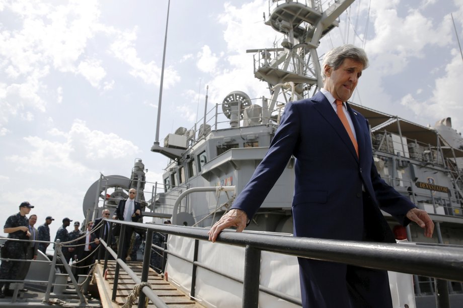 BAHRAIN: Kerry tours the mine countermeasures ship USS Devastator at the Naval Support Activity Bahrain base in the Gulf on April 7, 2016.