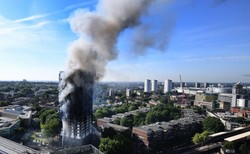 Co najmniej 30 ofiar śmiertelnych pożaru w Londynie, kilkanaście osób w stanie krytycznym