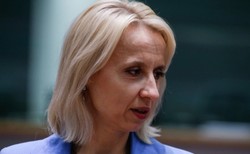 Była minister finansów pójdzie do EBI po brexicie? "Obietnicę miał dać Czerwińskiej przed dymisją sam prezes PiS"