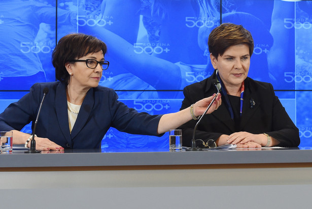 Szydło i Witek na konferencji 500 +