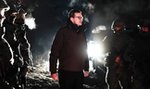 Premier Morawiecki na granicy. Pojechał na nocny patrol z żołnierzami [RELACJA]