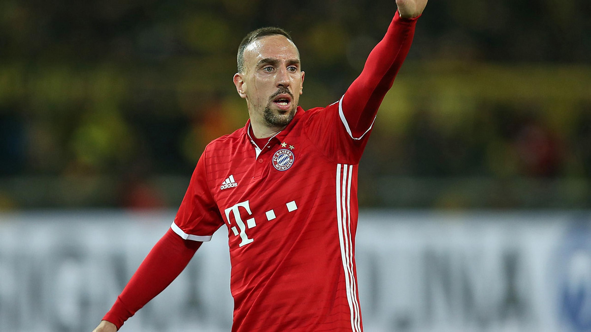 Stało się. Franck Ribery pozostanie w klubie z Allianz Arena do 2018 roku. Aktualny kontrakt francuskiego skrzydłowego obowiązywał jedynie do końca tego sezonu.