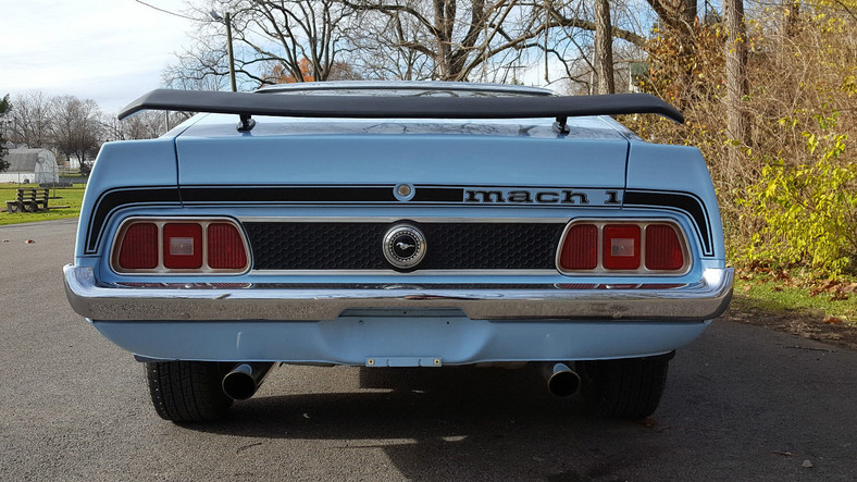 Ciekawostka z ogłoszenia: Ford Mustang Mach 1
