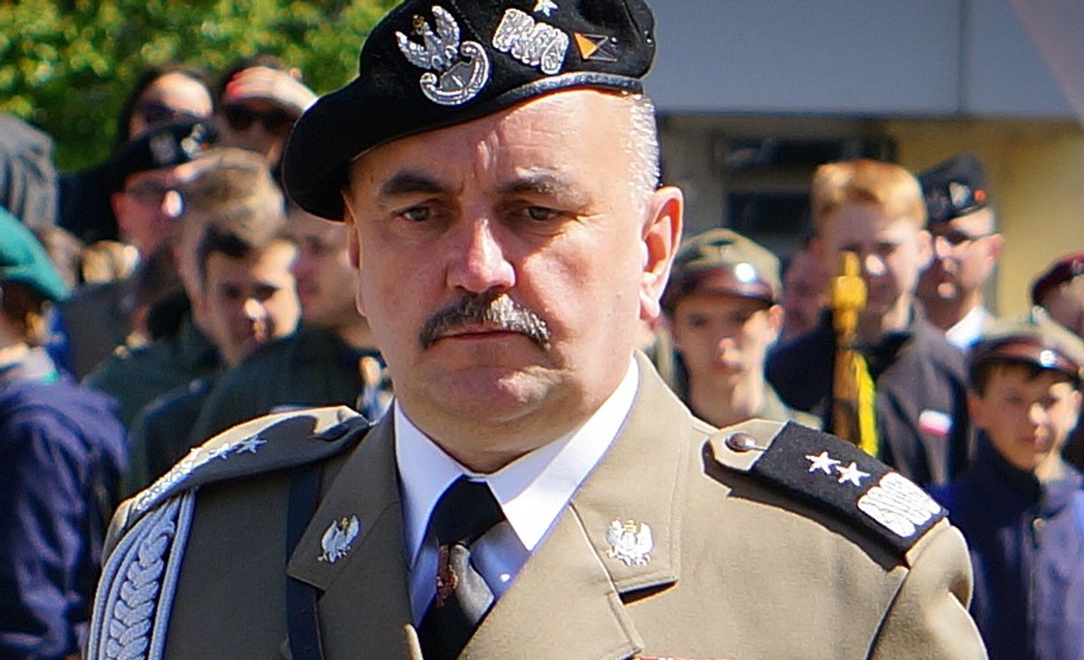 gen. Jarosław Mika