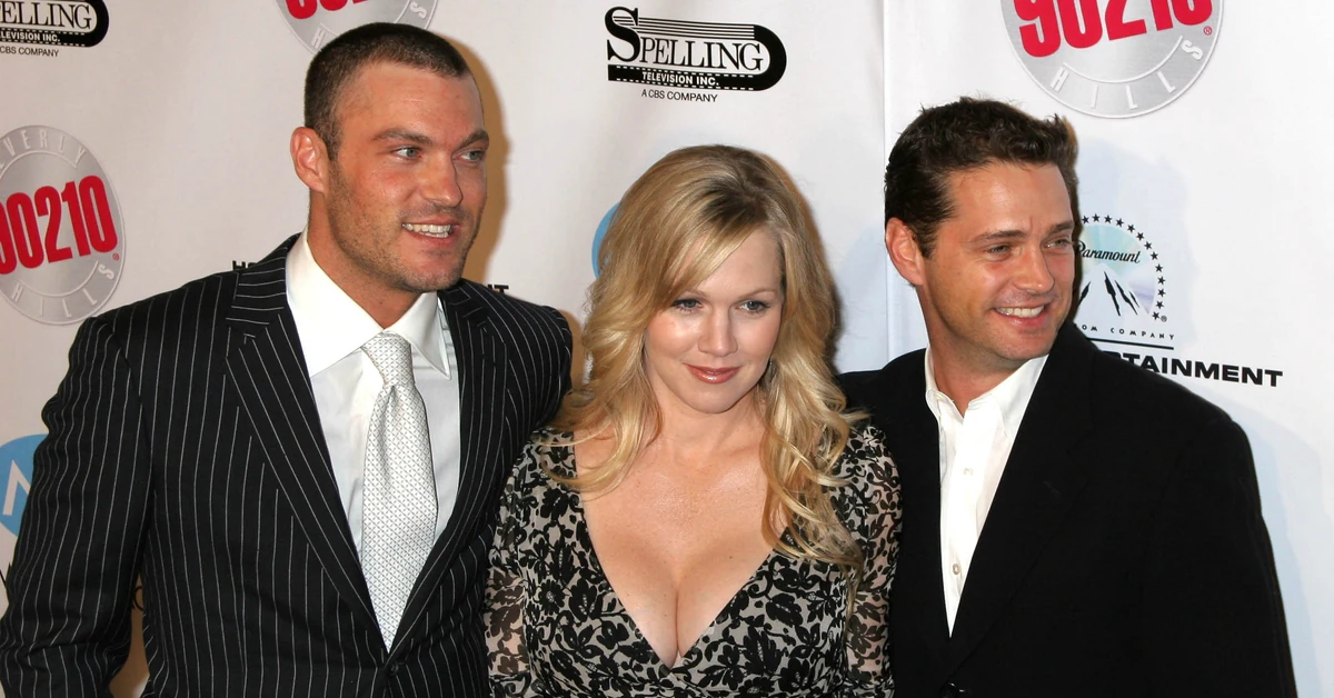 QUIZ. Co wiesz o serialu Beverly Hills, 90210? Pamiętasz Brandona, Kelly i Dylana? 7/10 to będzie dobry wynik