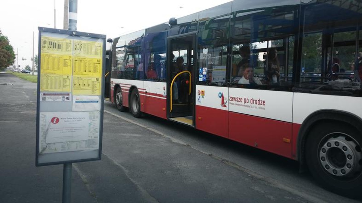 Będą nowe linie nocne i wydłużą się kursy istniejących już linii. Opolski ratusz przygotował nowy system komunikacji autobusowej między miastem a sołectwami, które za miesiąc zostaną przyłączone do Opola.