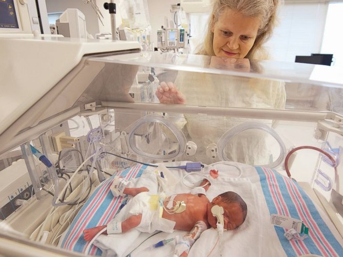 51801_ht-kim-fugate-quadruplets-3-jt-140216-16x9-992