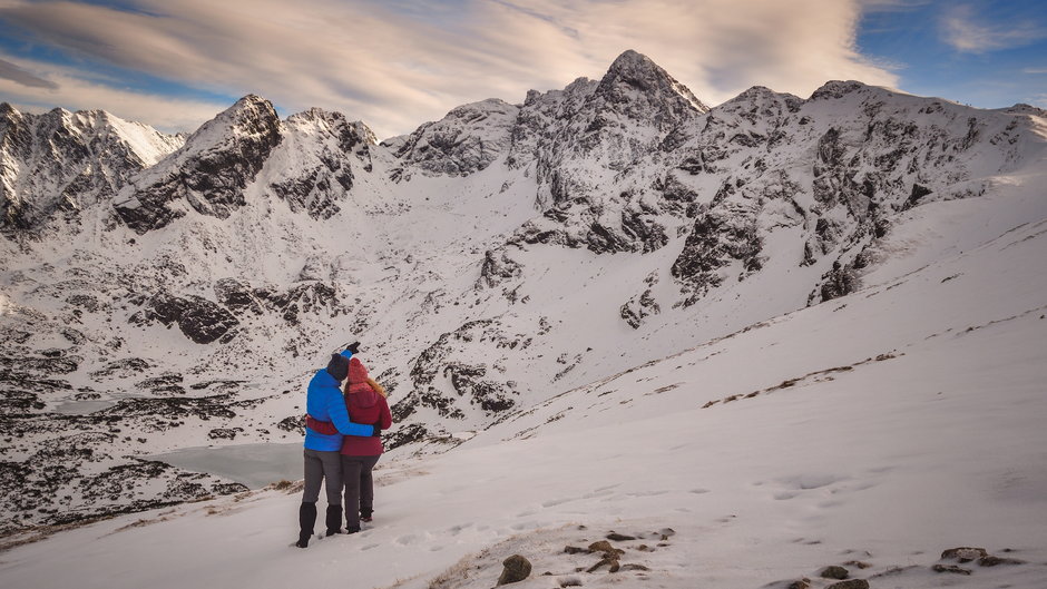 Tatry zimą. Szlaki i bezpieczne trasy - dokąd warto się wybrać?