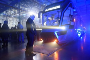 Rodzi się kolejna polska perła? Modertrans zaprezentował niskopodłogowy tramwaj [ZDJĘCIA]