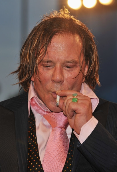 Mickey Rourke skończył 59 lat - zobacz, jak się zmieniał