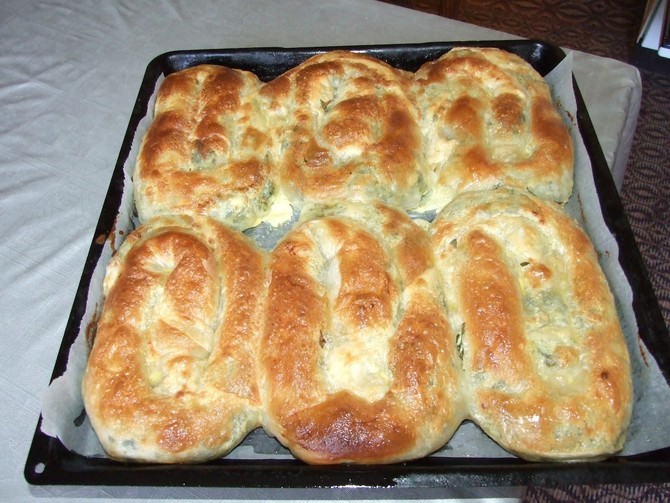 pita sa sirom i zeljem
