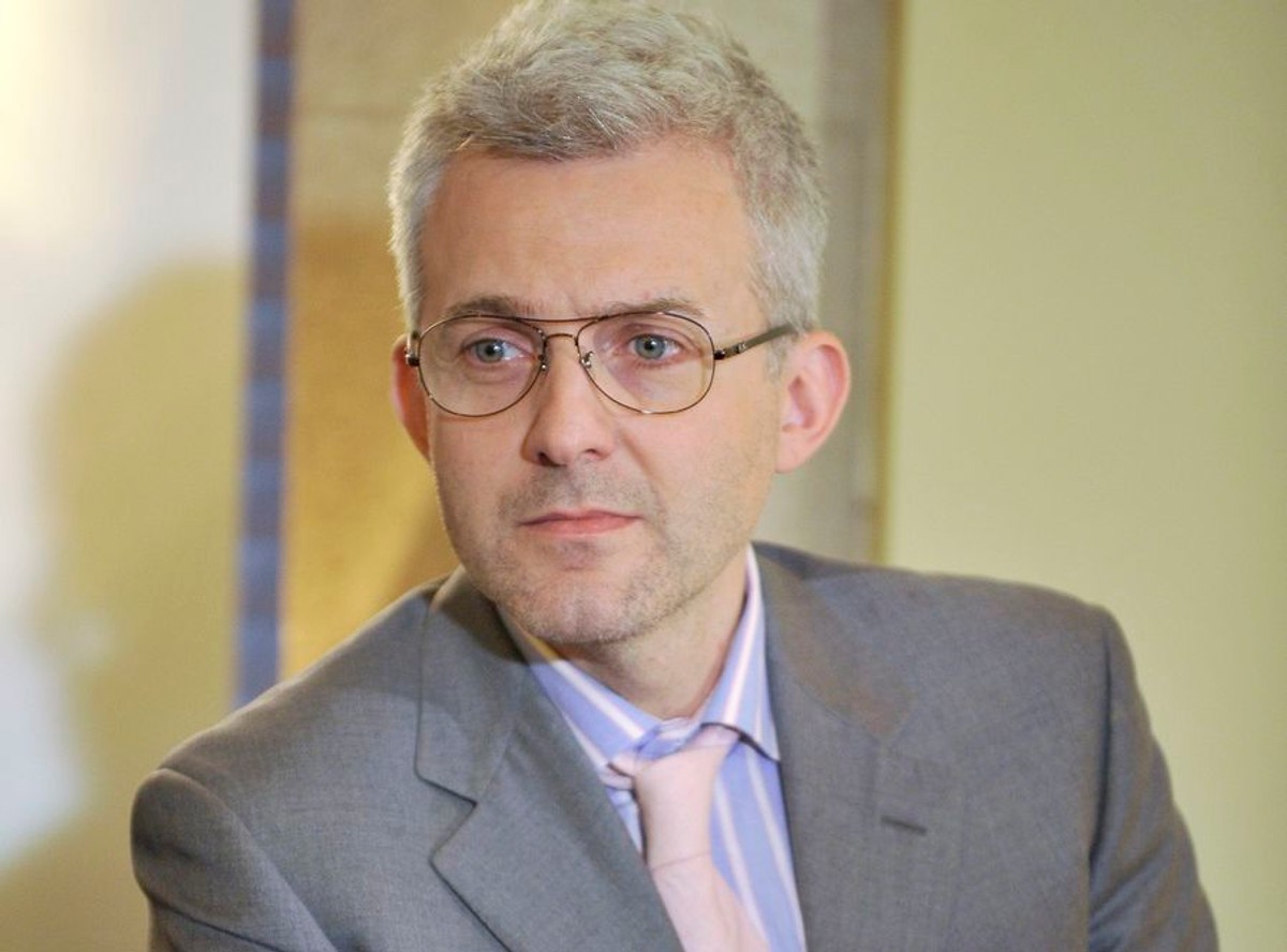 Hubert Urbański nie stracił posady prezentera "Pytania na śniadanie"