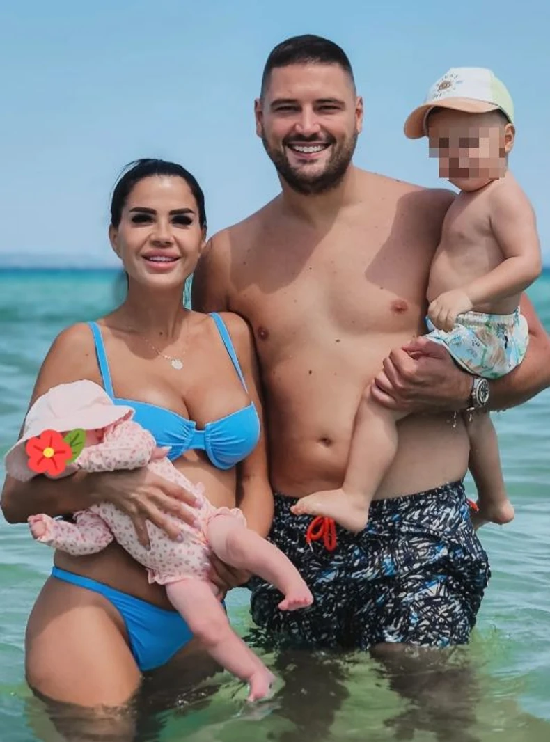 Ljuba Perućica sa porodicom