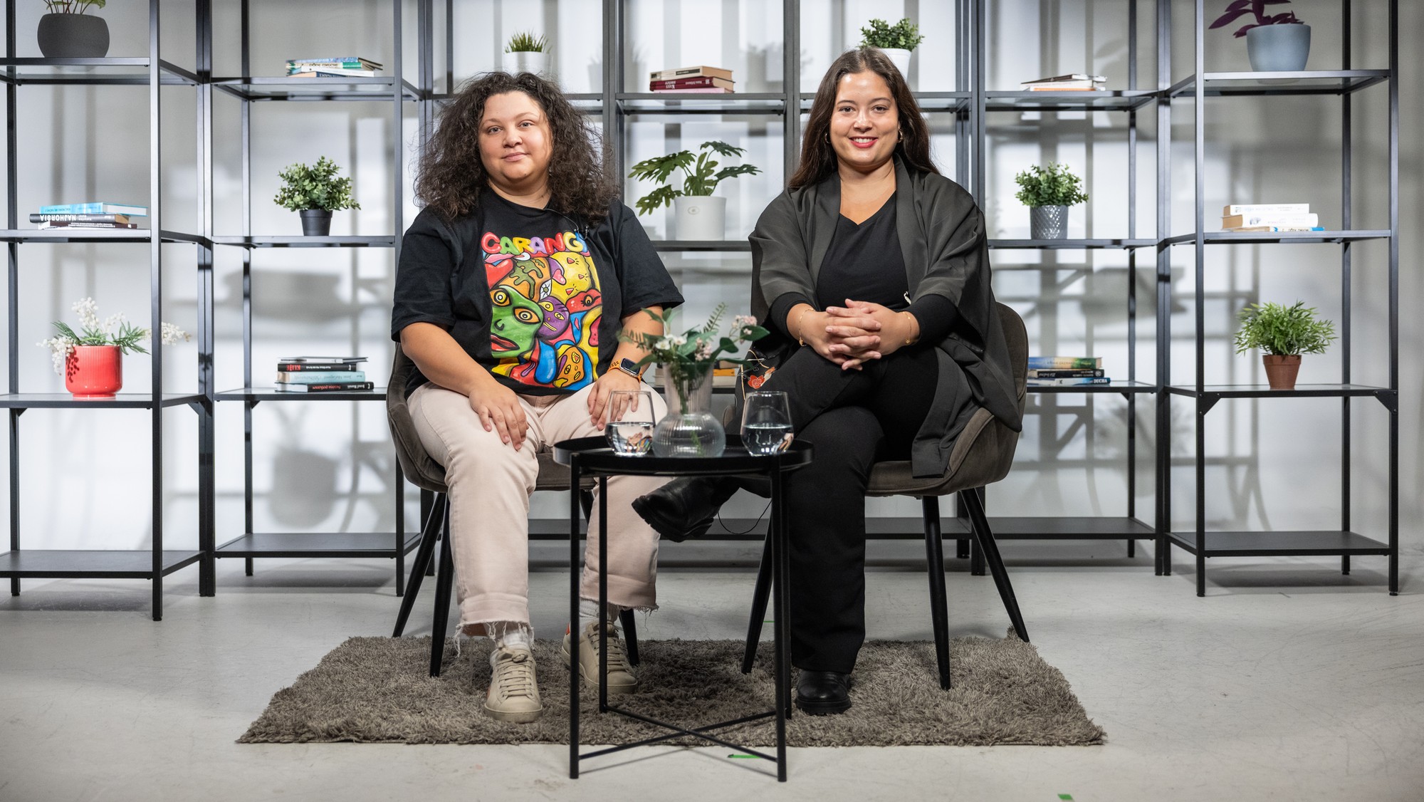 Michaela Carangi v podcaste Off Record s Teri Čikoš.