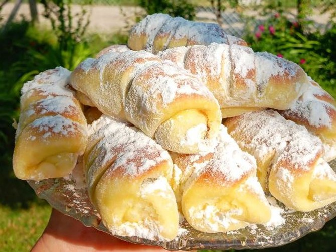 Recept za pamuk kiflice sa Nutelom: Dragica je otkrila kako da testo uvek bude savršeno