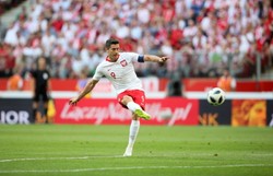 Robert Lewandowski: Czasem trudniej było strzelić gola na treningu niż we wtorek Litwinom